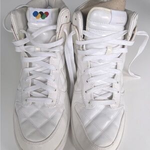 Nike Dunk High Supreme
Olympic Octagon Quilted Patent White, Men’s size 10.5